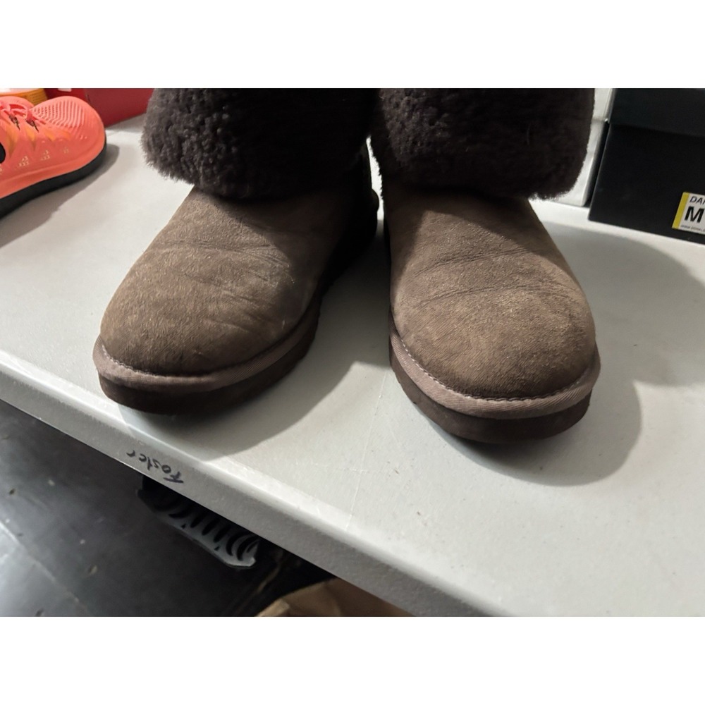 Ugg Australia Womens Bailey Button Boots Brown Suede Shearling Lined Pull On 10 - Picture 4 of 6